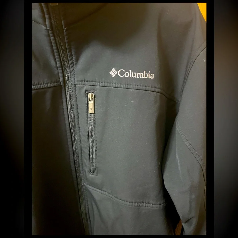 Columbia brand new